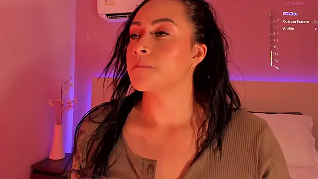 Miss Ambeer online show from November 2025 05:11:01 PM