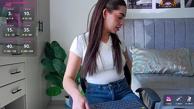 caralella online show from November 2025 07:36:01 PM