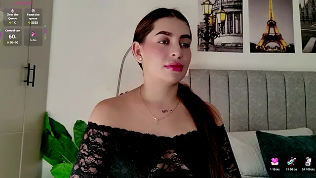Snapshot of caralella chatting on April 2026 08:22:02 PM caralella online show from April 2026 08:22:02 PM