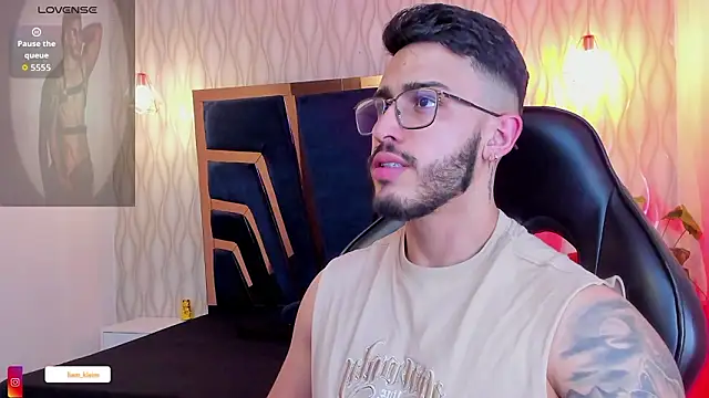 Liam Kleiin online show from February 2026 09:13:02 PM