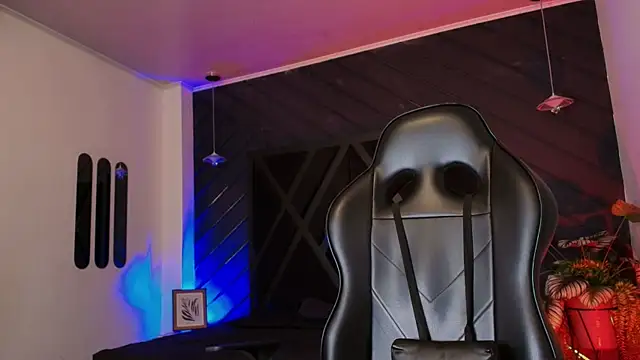 Liam Kleiin online show from April 2026 11:24:02 AM