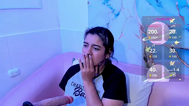 taylor cupper online show from October 2025 03:40:01 AM