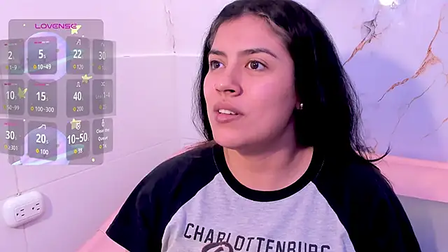 taylor cupper online show from November 2025 02:54:01 AM