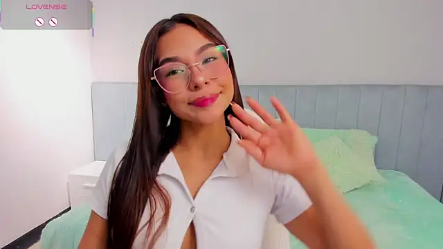 Snapshot of amira_cute2 chatting on October 2025 11:40:01 AM amira cute2 online show from October 2025 11:40:01 AM