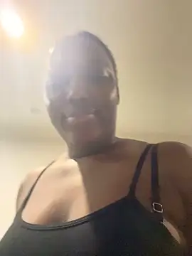 kellya  online show from February 2025 12:41:01 AM