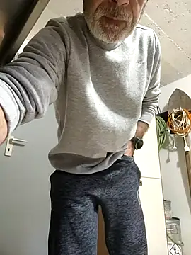 Snapshot of bottomhairy chatting on February 2026 03:22:01 PM bottomhairy online show from February 2026 03:22:01 PM