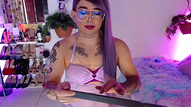 Snapshot of Laveneno_ortiz07 chatting on May 2026 12:16:01 AM Laveneno ortiz07 online show from May 2026 12:16:01 AM