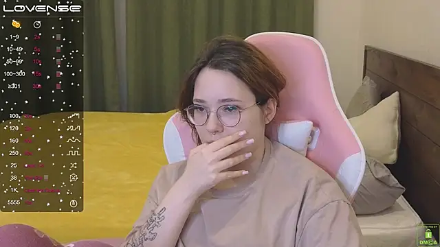 Airyhill online show from January 2025 06:43:01 PM