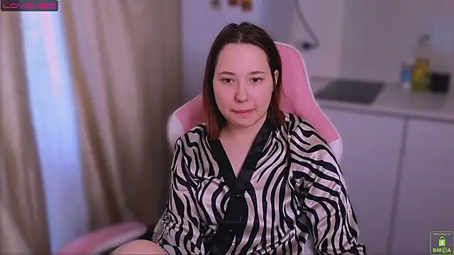 Snapshot of Airyhill chatting on February 2026 11:50:01 AM Airyhill online show from February 2026 11:50:01 AM