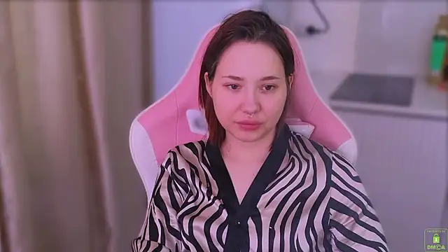 Snapshot of Airyhill chatting on March 2026 11:17:02 AM Airyhill online show from March 2026 11:17:02 AM