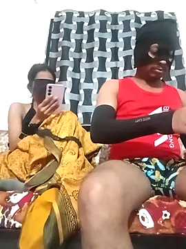 Snapshot of sexycouplemh09 chatting on December 2025 02:46:01 PM sexycouplemh09 online show from December 2025 02:46:01 PM