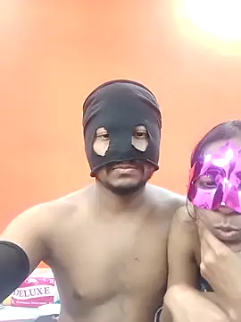 Snapshot of sexycouplemh09 chatting on January 2026 04:45:01 PM sexycouplemh09 online show from January 2026 04:45:01 PM