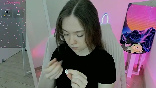 Florence meow online show from February 2025 07:54:02 AM