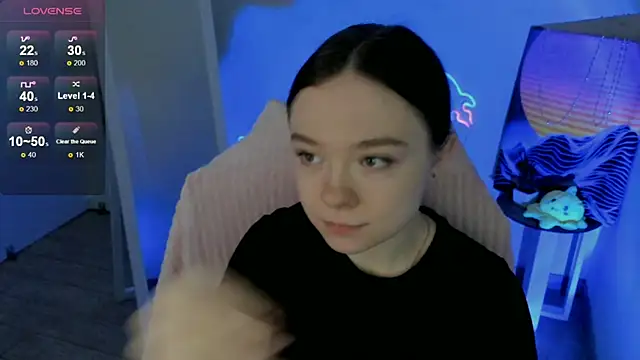 Florence meow online show from February 2025 07:45:01 AM