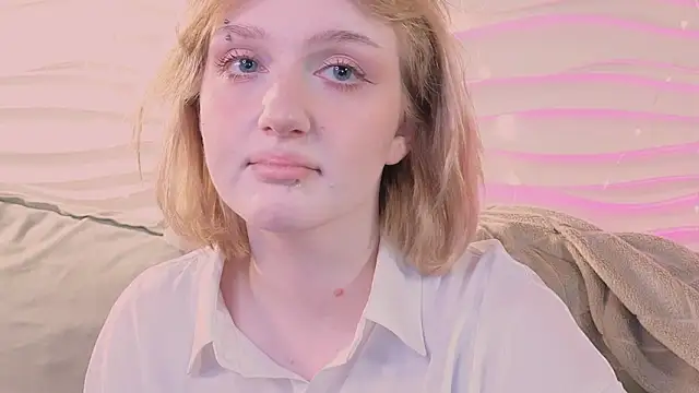 Snapshot of ELLIEJAY chatting on February 2026 05:28:02 AM ELLIEJAY online show from February 2026 05:28:02 AM