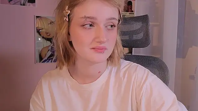 Snapshot of ELLIEJAY chatting on February 2026 05:16:02 AM ELLIEJAY online show from February 2026 05:16:02 AM