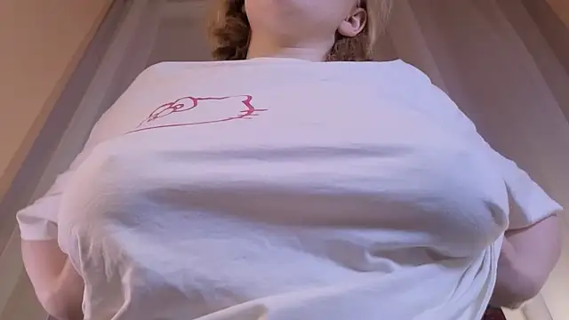 Snapshot of ELLIEJAY chatting on February 2026 06:22:01 AM ELLIEJAY online show from February 2026 06:22:01 AM