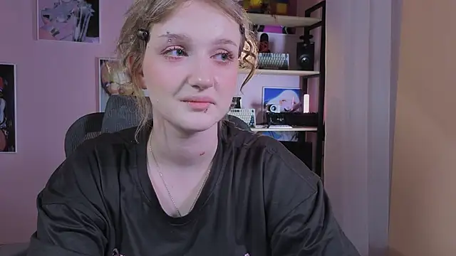 Snapshot of ELLIEJAY chatting on February 2026 06:19:02 AM ELLIEJAY online show from February 2026 06:19:02 AM