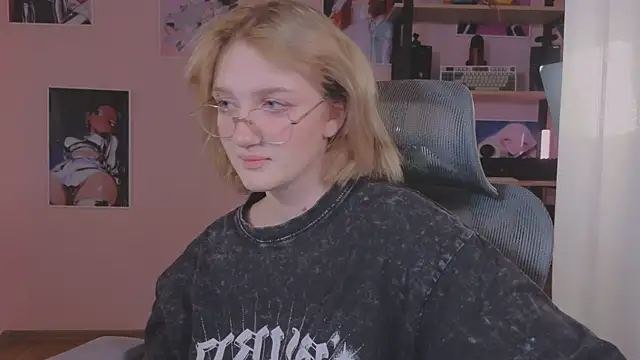 Snapshot of ELLIEJAY chatting on February 2026 05:26:01 AM ELLIEJAY online show from February 2026 05:26:01 AM