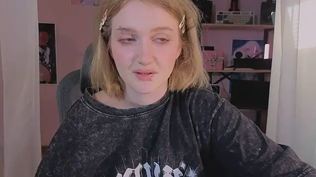 Snapshot of ELLIEJAY chatting on February 2026 07:51:01 AM ELLIEJAY online show from February 2026 07:51:01 AM