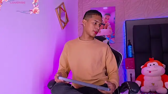 dilan alfonzo online show from March 2026 04:07:02 AM