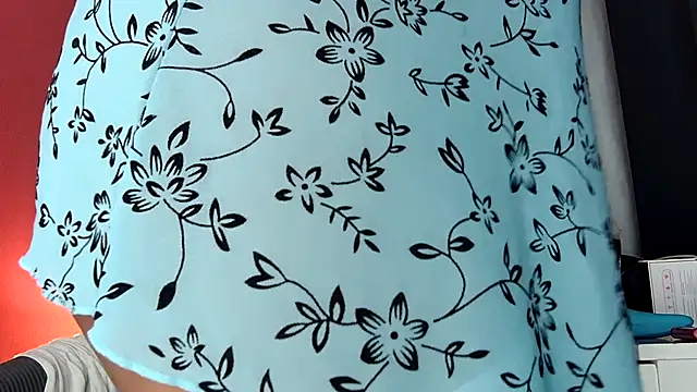 rosesdesiles online show from February 2025 12:48:01 AM