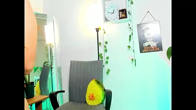 Snapshot of GenesisWhite chatting on January 2025 05:51:02 AM GenesisWhite online show from January 2025 05:51:02 AM