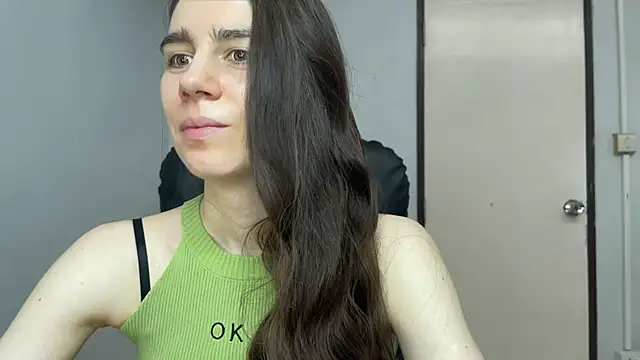 Snapshot of SassyJessi chatting on May 2026 04:10:02 AM SassyJessi online show from May 2026 04:10:02 AM