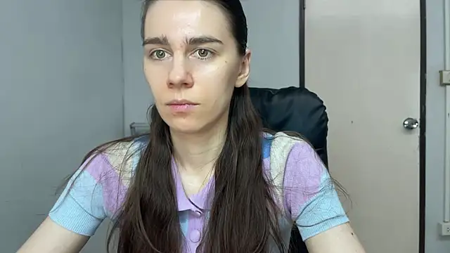 Snapshot of SassyJessi chatting on June 2026 04:14:02 AM SassyJessi online show from June 2026 04:14:02 AM