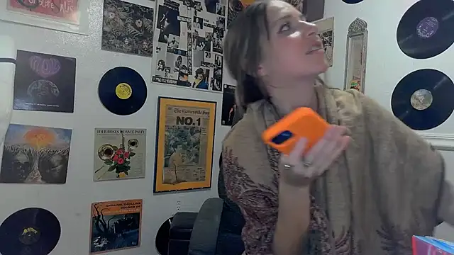 molly witha chance online show from January 2025 08:04:02 AM