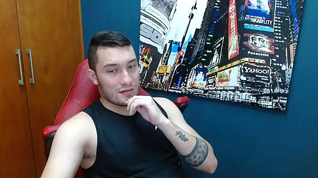 Snapshot of Airon_Blade chatting on December 2024 09:23:02 PM Airon Blade online show from December 2024 09:23:02 PM