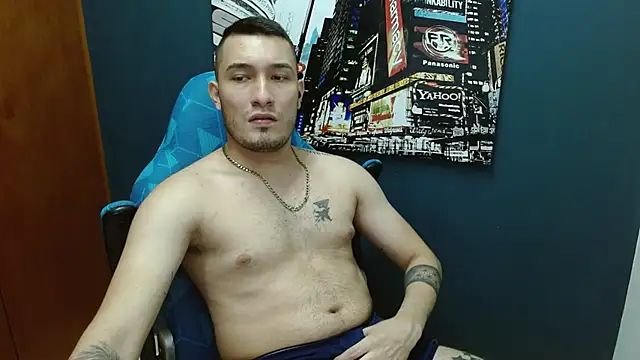 Snapshot of Airon_Blade chatting on January 2025 01:11:02 AM Airon Blade online show from January 2025 01:11:02 AM
