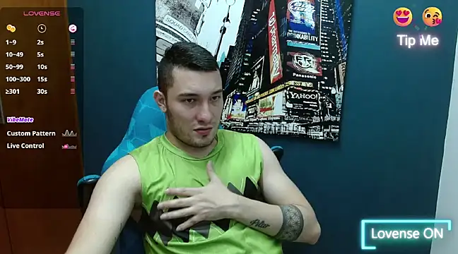Snapshot of Airon_Blade chatting on February 2025 11:09:02 PM Airon Blade online show from February 2025 11:09:02 PM