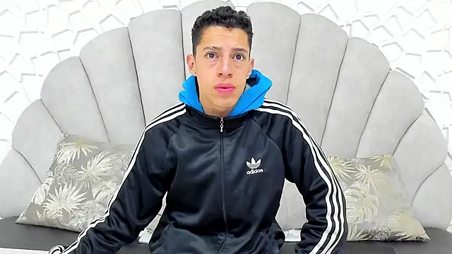 thiago19s online show from March 2025 07:09:02 PM