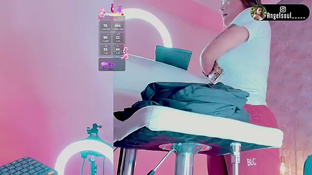 Angelst   online show from June 2026 08:47:01 PM