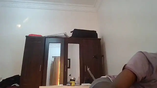 Snapshot of nubiankingkush chatting on November 2025 12:38:02 PM nubiankingkush online show from November 2025 12:38:02 PM