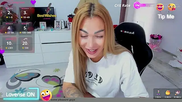 Snapshot of GlossyDiamondX chatting on September 2025 06:24:02 AM GlossyDiamondX online show from September 2025 06:24:02 AM