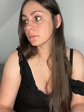 Loella-Rose online show from July 2026 10:38:01 PM