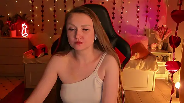 desperatehousewife   online show from February 2025 03:18:01 AM