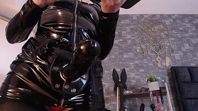 BondageGirl Ks online show from October 2025 01:04:02 PM