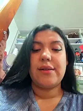 Sophie-hatter online show from October 2025 03:20:02 PM