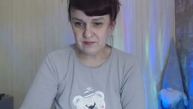 EverlastBlum online show from February 2026 04:32:01 AM