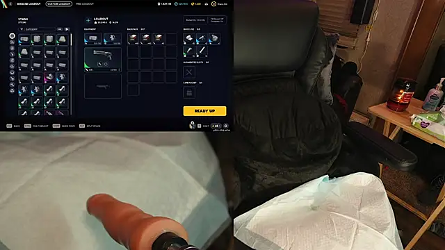 Snapshot of IndiaBlaze chatting on February 2026 06:26:01 AM IndiaBlaze online show from February 2026 06:26:01 AM