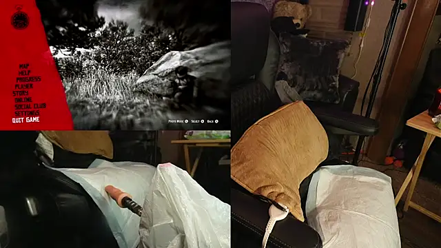 Snapshot of IndiaBlaze chatting on April 2026 01:25:01 AM IndiaBlaze online show from April 2026 01:25:01 AM