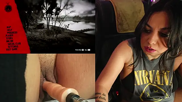 Snapshot of IndiaBlaze chatting on April 2026 10:11:02 PM IndiaBlaze online show from April 2026 10:11:02 PM