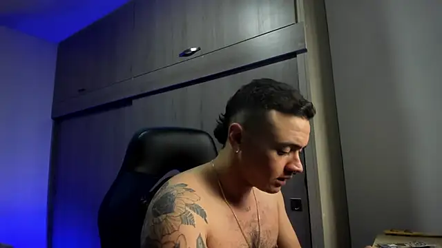 male pussy online show from December 2025 09:23:02 PM