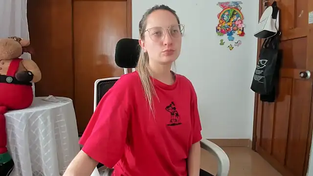 Snapshot of Adele_johnsonn1 chatting on June 2026 07:46:01 PM Adele johnsonn1 online show from June 2026 07:46:01 PM