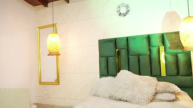 SaraWilliamss  online show from March 2026 08:25:01 AM