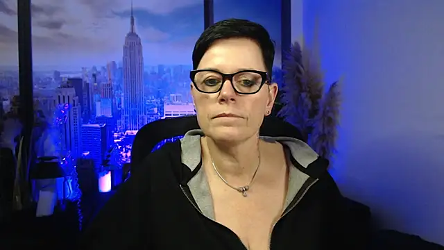 Snapshot of ninarandmann chatting on December 2025 06:04:02 PM ninarandmann online show from December 2025 06:04:02 PM