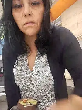 Natasha milf   online show from October 2025 12:37:02 PM